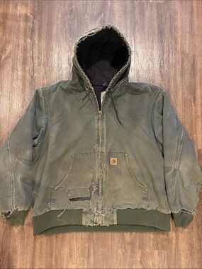 Carhartt jacket men’s XL j-130 mos